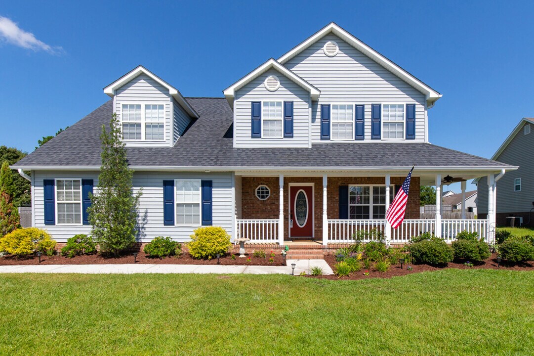 100 Winfall Ct in Jacksonville, NC - Building Photo