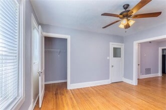 4919-4921-4921 Lindenwood Ave in St. Louis, MO - Building Photo - Building Photo