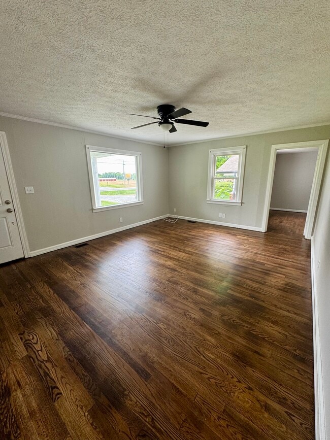 5624 US Highway 60 W in Paducah, KY - Building Photo - Building Photo