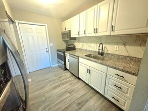 4346 Swan Ave in St. Louis, MO - Building Photo - Building Photo