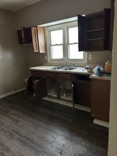 1779 E Hickory St in Decatur, IL - Foto de edificio - Building Photo