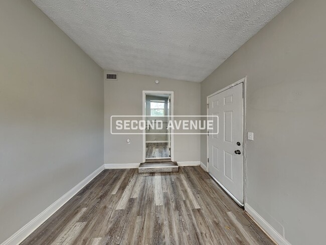 4144 Katanga Dr N in Jacksonville, FL - Foto de edificio - Building Photo