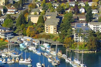 Ocean Park Manor in Victoria, BC - Building Photo - Building Photo