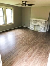 5930 Warrior River Rd in Bessemer, AL - Foto de edificio - Building Photo