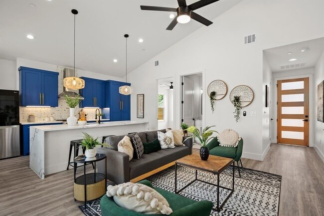 property at 1606 Harvey St