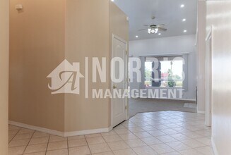 946 W Torrey Pines Blvd in Casa Grande, AZ - Building Photo - Building Photo