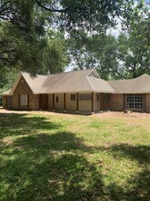 11792 Farrell Rd in Willis, TX - Building Photo - Building Photo