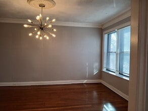 6843 S Merrill Ave in Chicago, IL - Foto de edificio - Building Photo