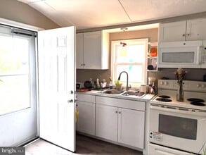 28419 Old Quantico Rd in Salisbury, MD - Building Photo - Building Photo
