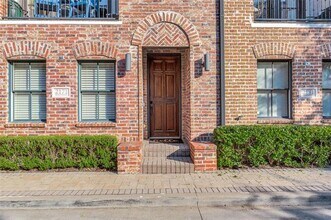 2171 Helsminster Dr in Dallas, TX - Building Photo - Building Photo