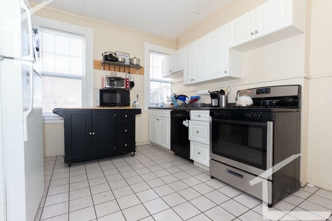 property at 21 Bennett St