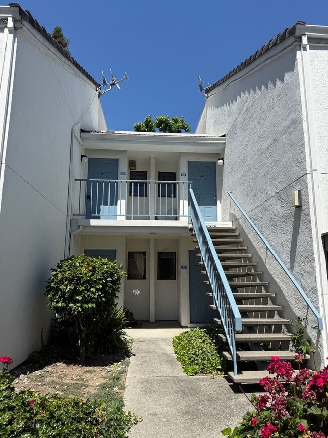property at 1055 N Capitol Ave