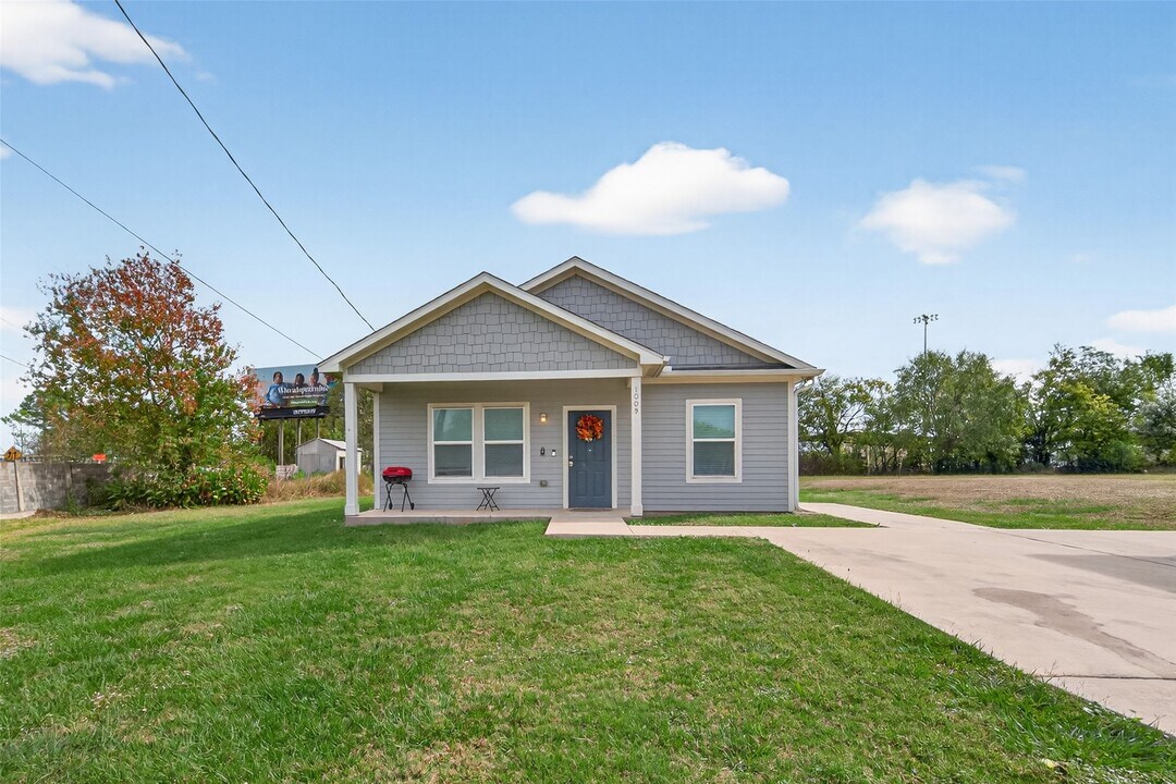 1009 Niagara St in Houston, TX - Building Photo