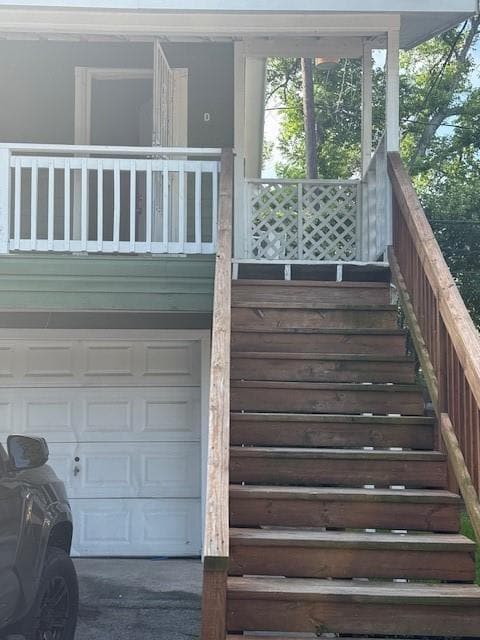 property at 8220 Glenview Dr