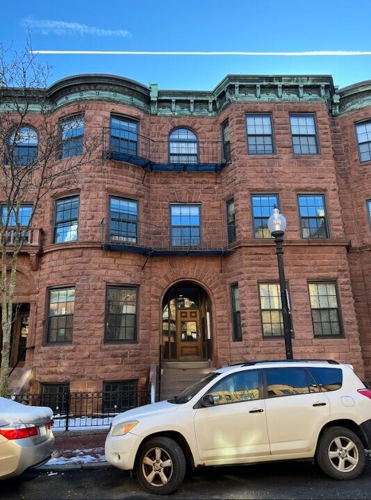 1 Albemarle St, Unit B1 in Boston, MA - Foto de edificio