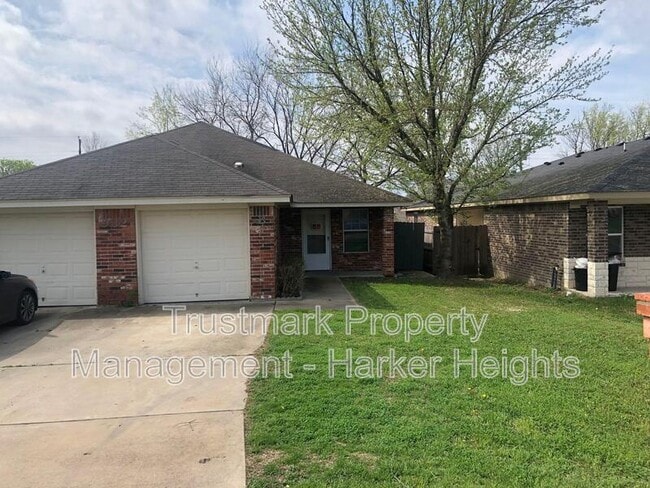 932 Maplewood Dr