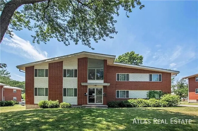 property at 6646 Maywood Ave