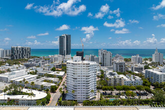 Octagon Towers in Miami Beach, FL - Building Photo - Building Photo