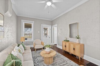 6204 Clayton Ave in St. Louis, MO - Building Photo - Building Photo