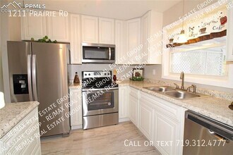 1211 Prairie Rd in Colorado Springs, CO - Building Photo - Building Photo