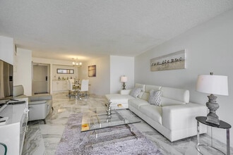 320 Seaview Ct, Unit ID1385822P in Marco Island, FL - Building Photo - Building Photo