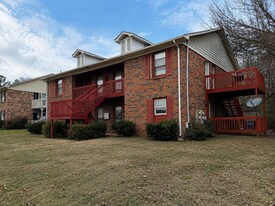 4414 Bonnell Dr NW in Huntsville, AL - Building Photo