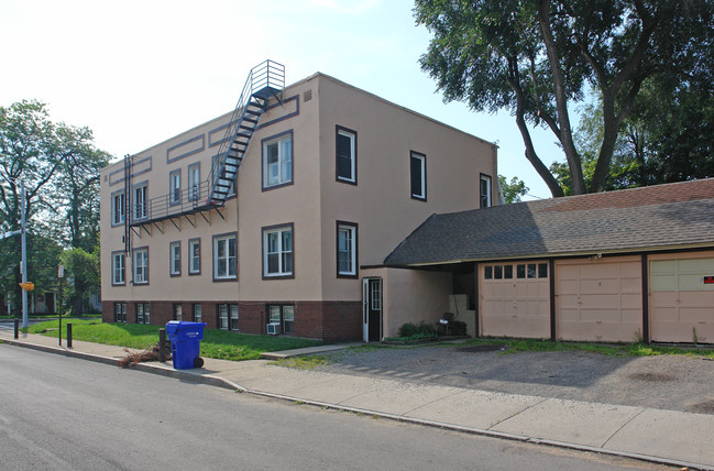 2005 DEWEY Ave in Rochester, NY - Building Photo - Building Photo