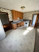 1000 W 3rd Ave in Mitchell, SD - Building Photo - Building Photo