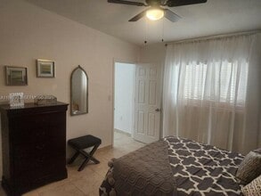 3221 SW 93rd Pl in Miami, FL - Building Photo - Building Photo