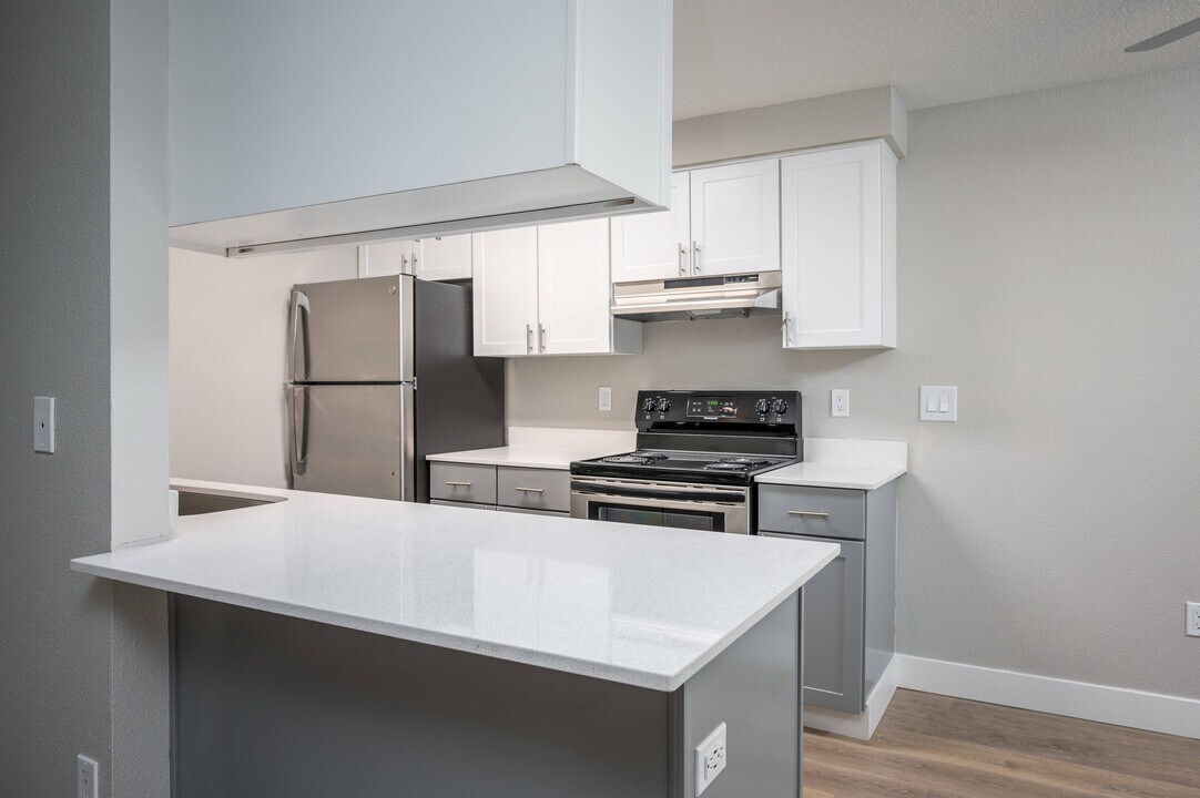 Ashley Terrace in Vancouver, WA - Building Photo