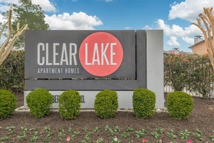 Breeze at Clear Lake Apartments