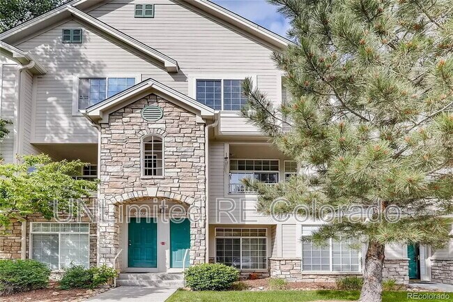 9448 E Florida Ave in Denver, CO - Building Photo - Building Photo