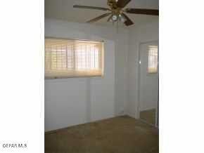 9632 Montwood Dr in El Paso, TX - Building Photo - Building Photo