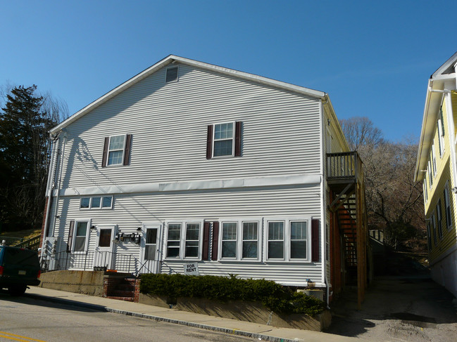 34-36 Merchants Ave in Taftville, CT - Building Photo - Building Photo