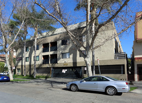 Ravena Apartments