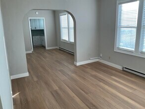 618 W 7th St in Antioch, CA - Building Photo - Building Photo