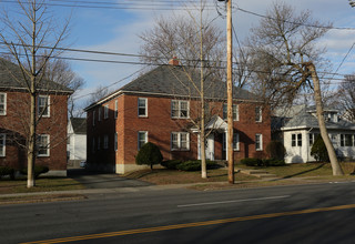 964 Washington Ave in Albany, NY - Building Photo - Building Photo