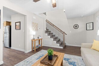 867 Central Ave in Clarksville, TN - Building Photo - Building Photo