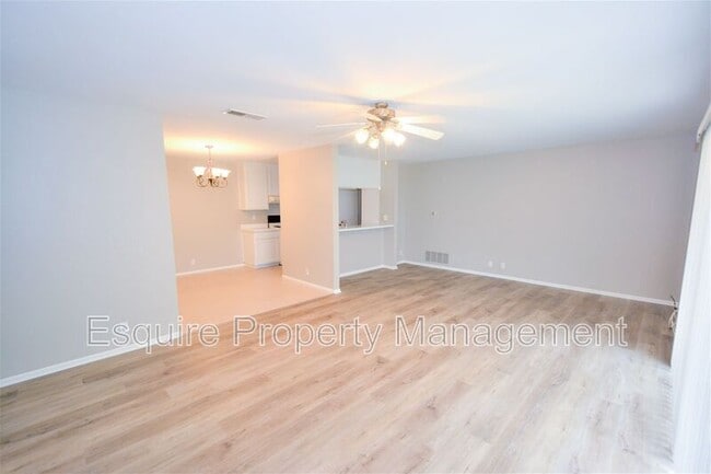 159 Spanish Moss Pl in Camarillo, CA - Building Photo - Building Photo