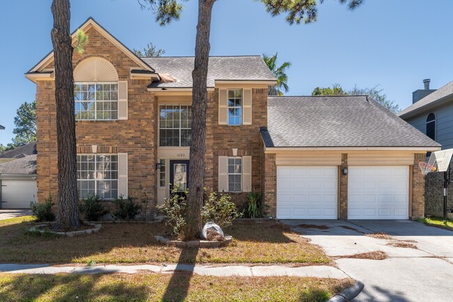 property at 16123 Cairngorm Ave