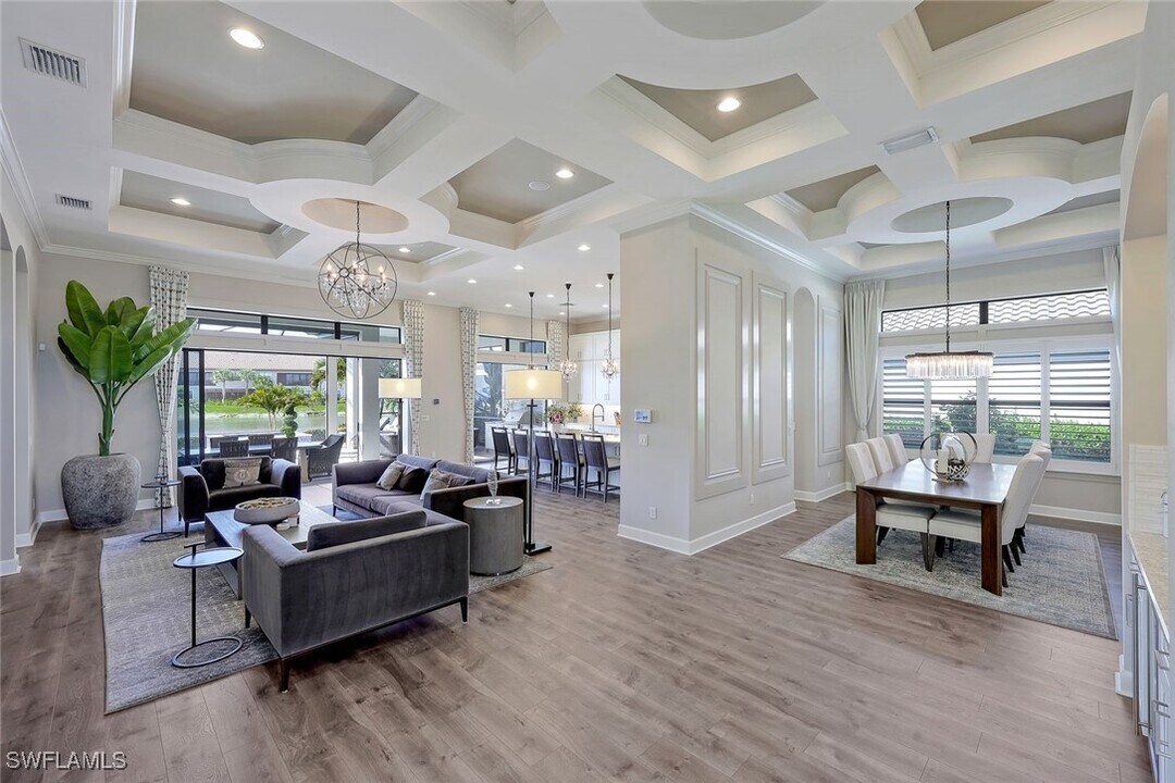 9431 Galliano Ter in Naples, FL - Building Photo