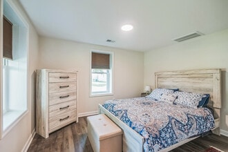 407 Woodbury Ave in Martinsburg, WV - Building Photo - Building Photo