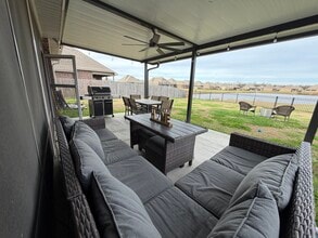 3856 Sandbar Dr in Addis, LA - Building Photo - Building Photo