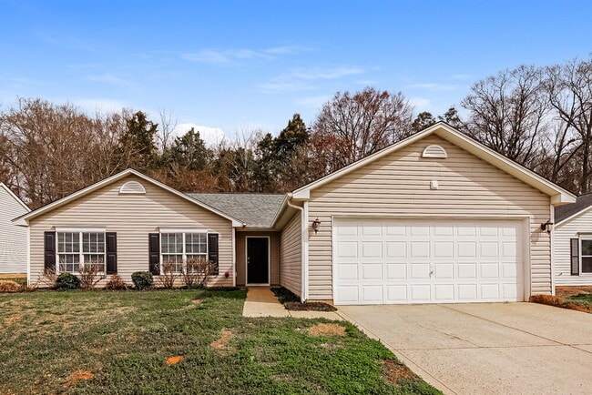 2082 Chapel Creek Rd