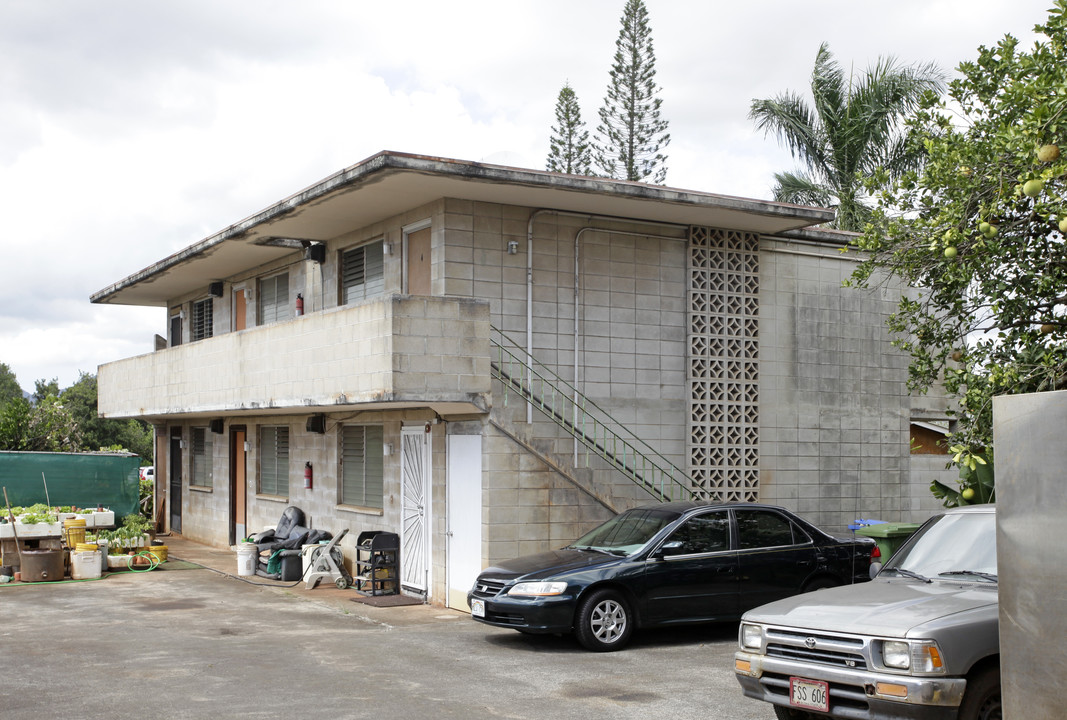 27 Kukui St in Wahiawa, HI - Foto de edificio