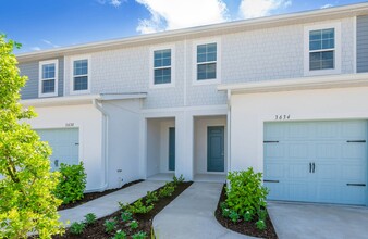 Martinique at Lakewood Ranch in Sarasota, FL - Foto de edificio - Building Photo