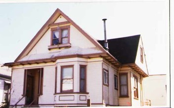 1608 Harmon St in Berkeley, CA - Building Photo - Building Photo