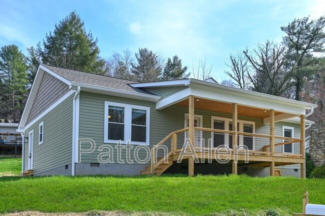 property at 17 Sycamore St