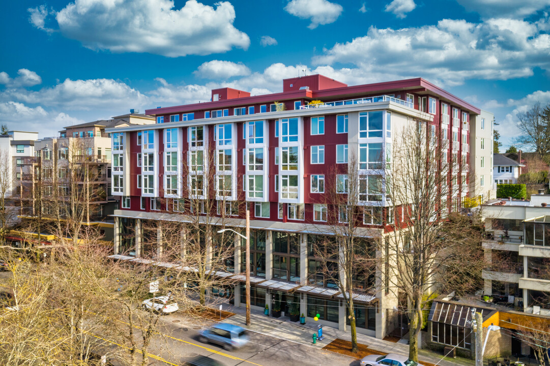 The Blake Apartments in Seattle, WA - Foto de edificio