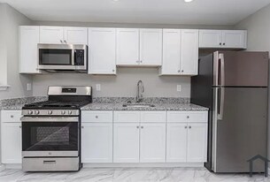 4000 Massachusetts Ave in Baltimore, MD - Building Photo